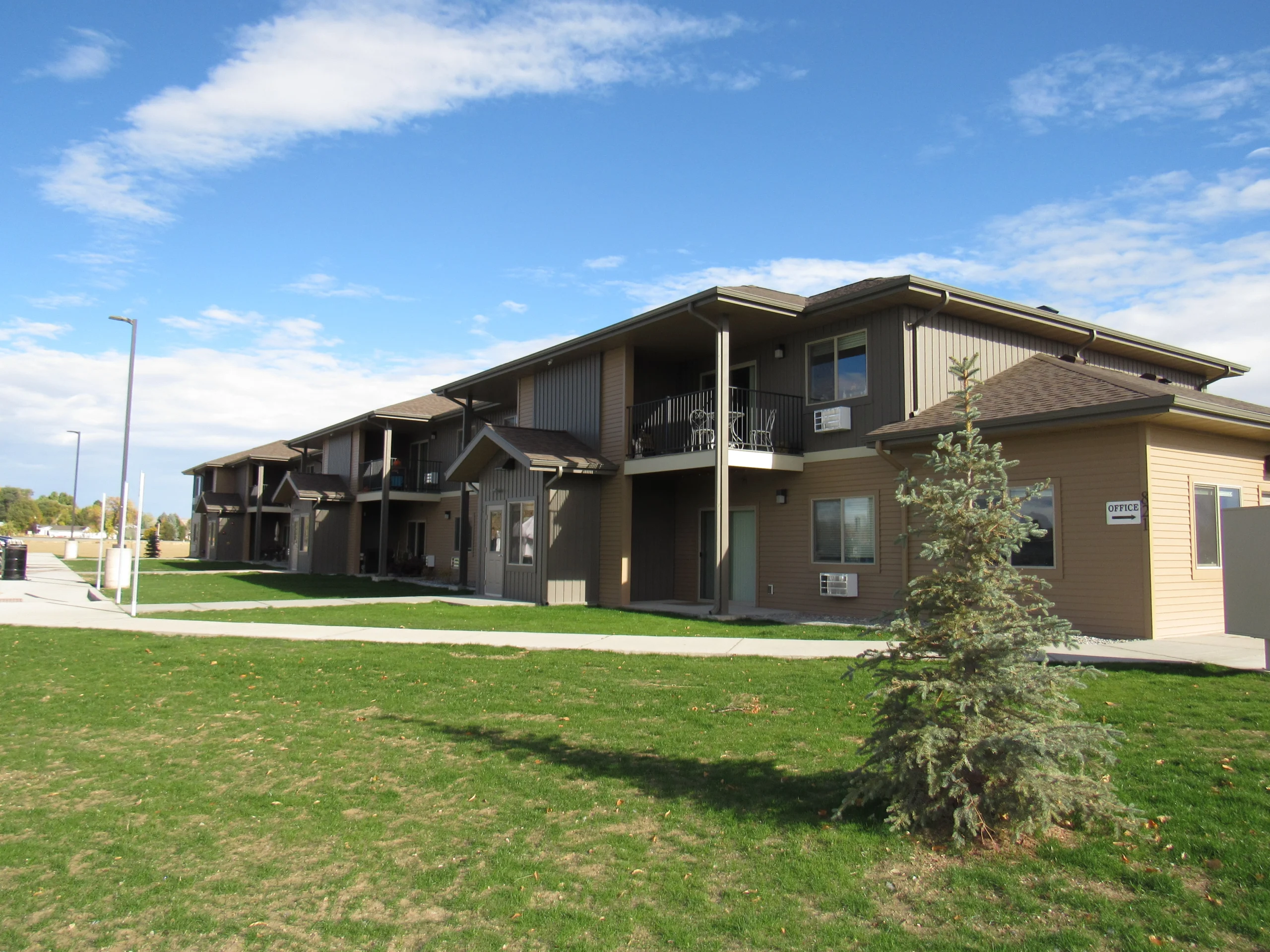 This project is a 12-unit multifamily affordable complex located at 821 No. Absaroka Street in Powell, WY.  CR Builders teamed with Wyoming Housing Network, Inc. to bring this much-needed affordable housing project to the Powell market. 