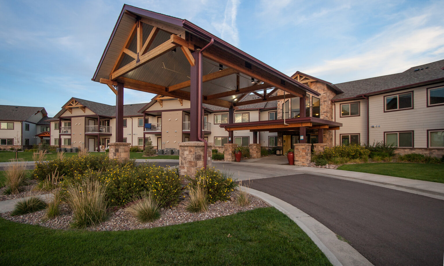 Cascade Ridge Senior Living | CR Builders